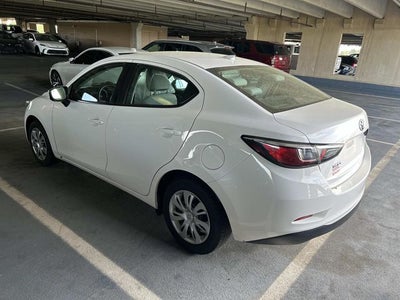 2020 Toyota Yaris L