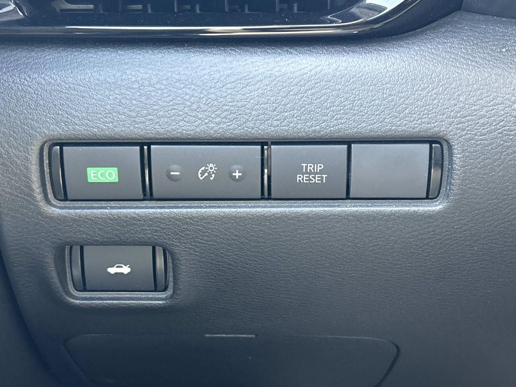 2025 Nissan Sentra SR Premium