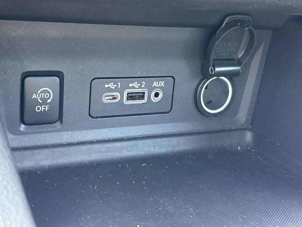 2025 Nissan Sentra SR Premium