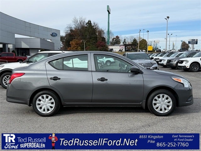 2019 Nissan Versa 1.6 S