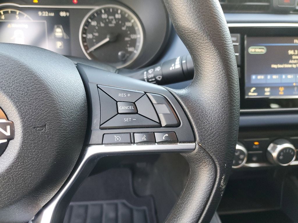 2023 Nissan Versa 1.6 SV