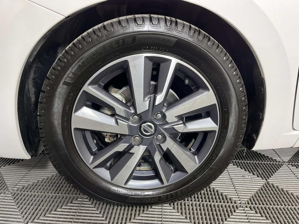 2020 Nissan Versa 1.6 SV