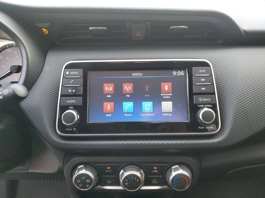 2025 Nissan Kicks Play S