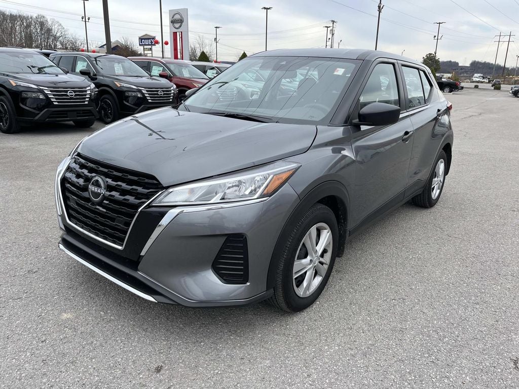 2025 Nissan Kicks Play S
