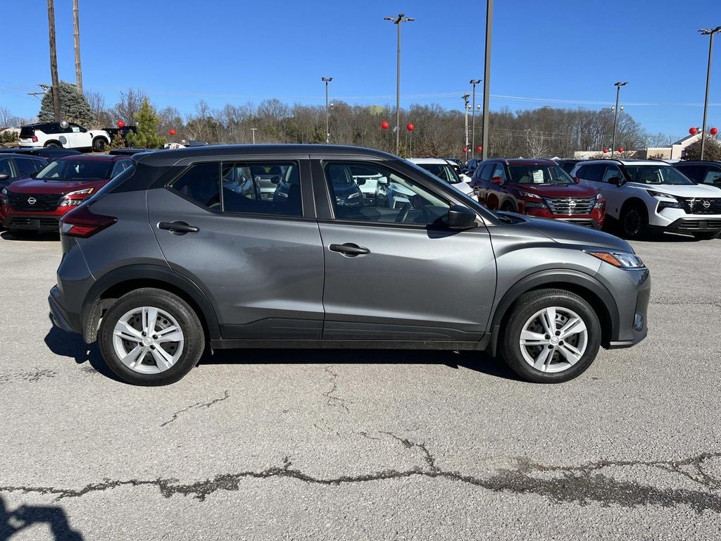2025 Nissan Kicks Play S