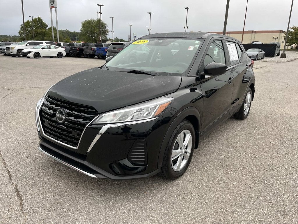 2025 Nissan Kicks Play S