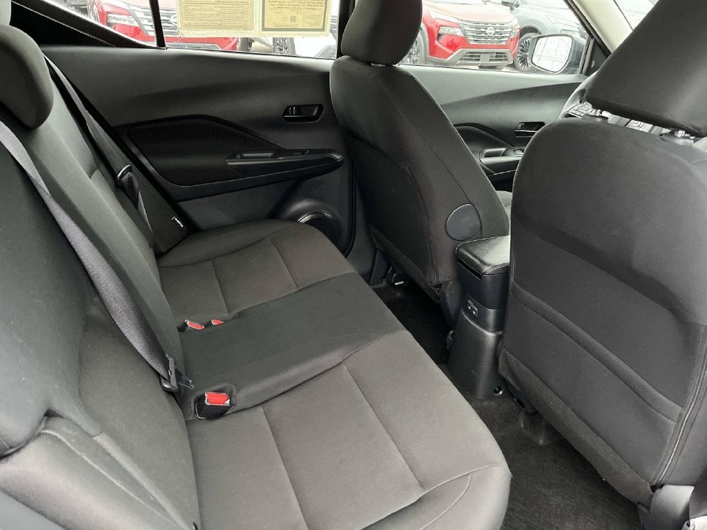 2025 Nissan Kicks Play S