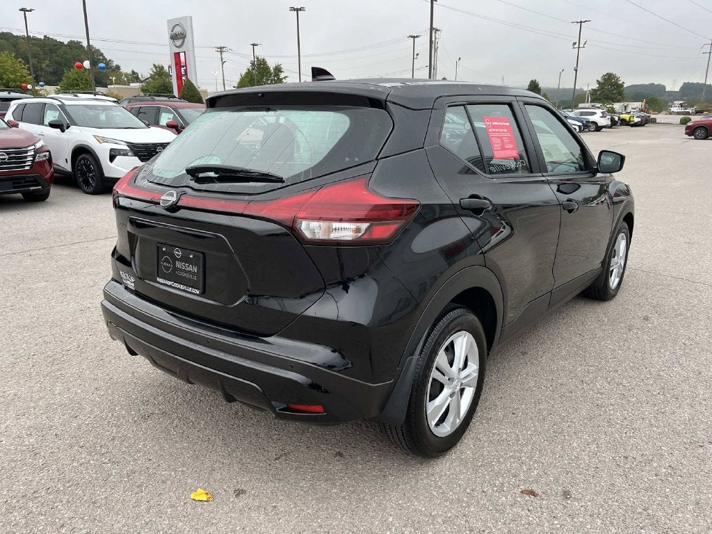 2025 Nissan Kicks Play S