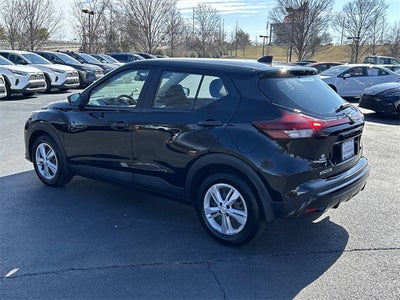 2022 Nissan Kicks S
