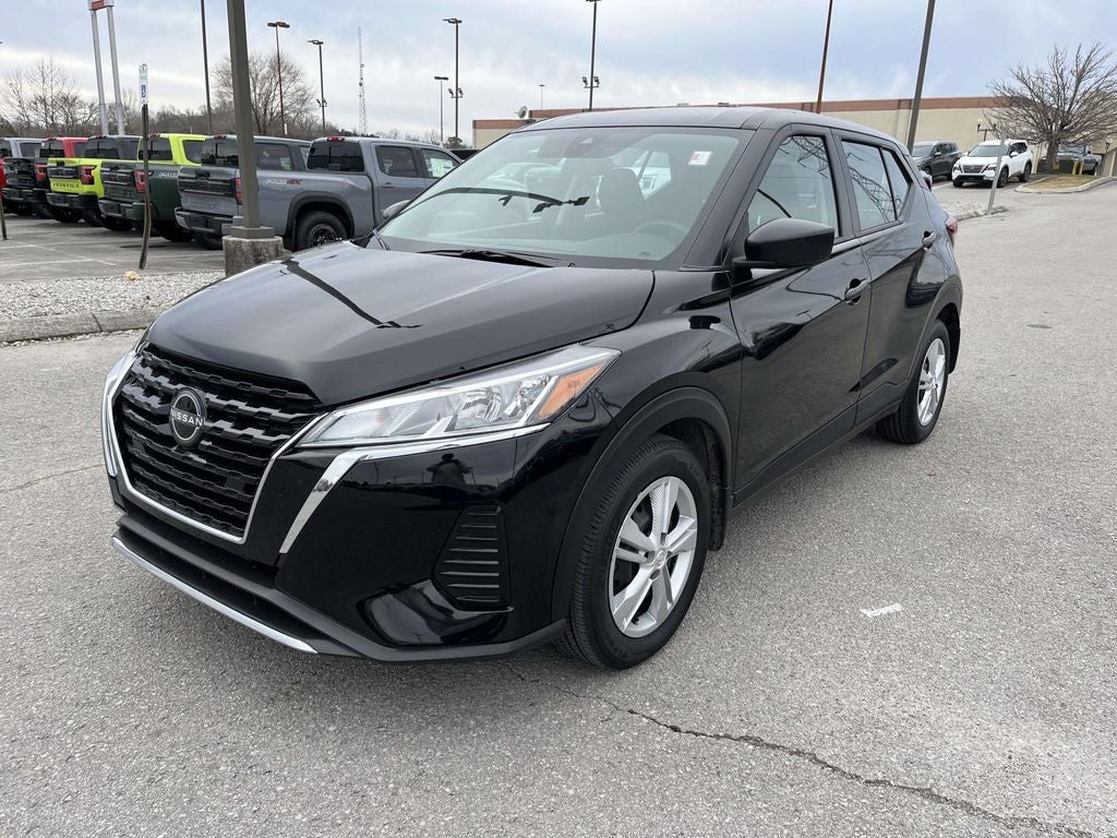 2025 Nissan Kicks Play S