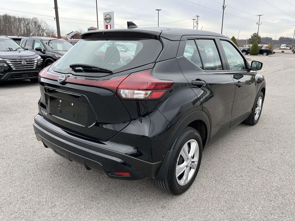 2025 Nissan Kicks Play S