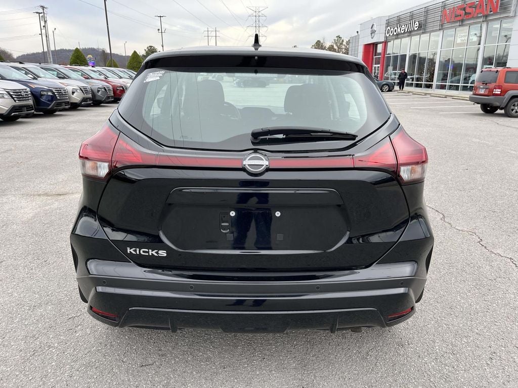 2025 Nissan Kicks Play S