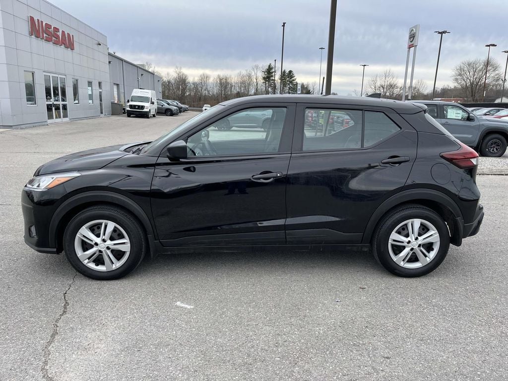 2025 Nissan Kicks Play S