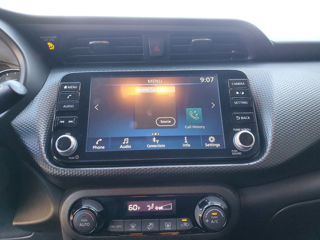 2022 Nissan Kicks SV