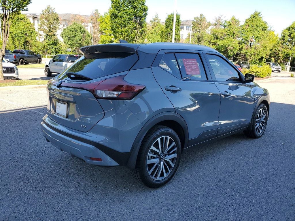 2022 Nissan Kicks SV