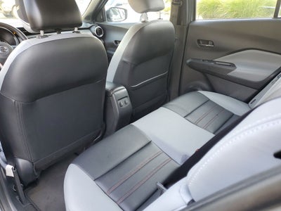 2021 Nissan Kicks SR