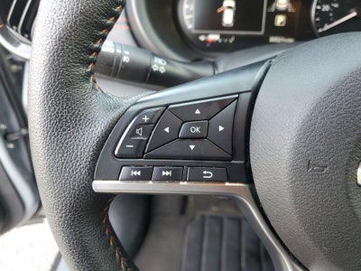 2021 Nissan Kicks SR