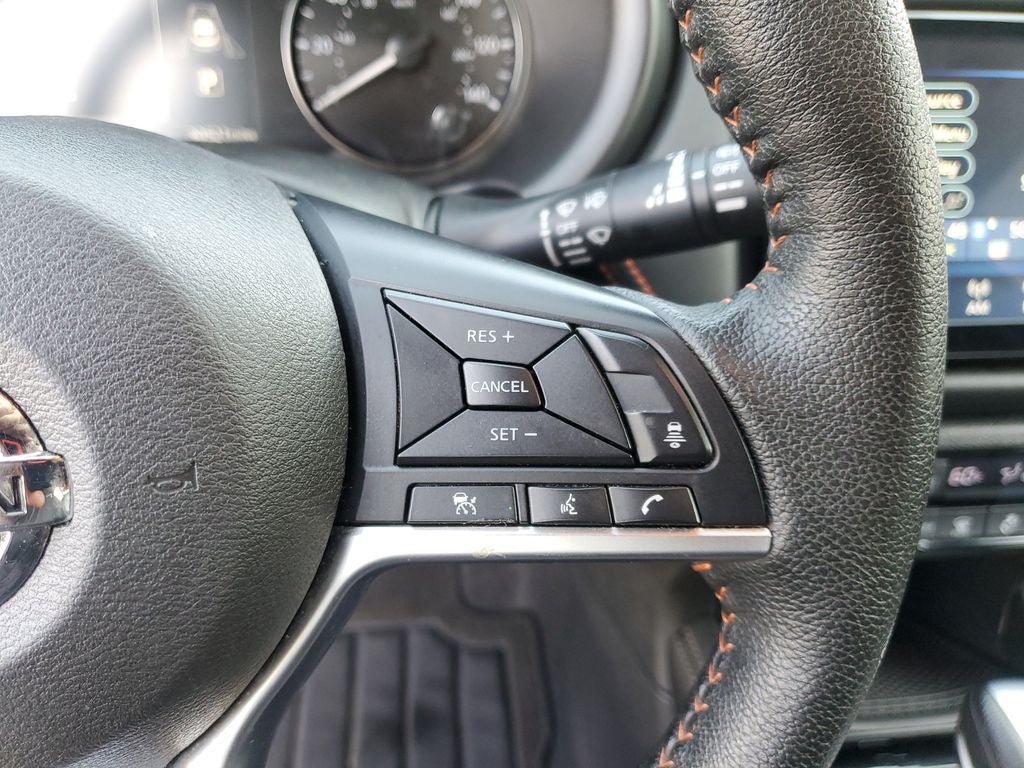2021 Nissan Kicks SR