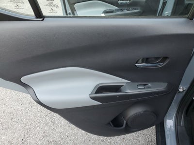 2021 Nissan Kicks SR
