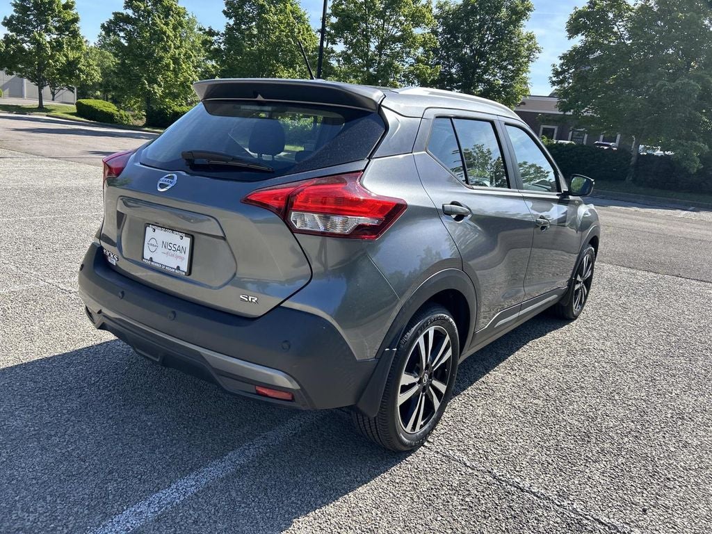 2020 Nissan Kicks SR