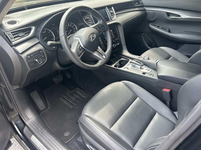 2025 INFINITI QX50 PURE