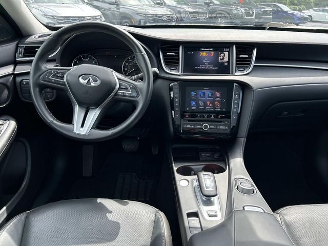 2023 INFINITI QX50 LUXE