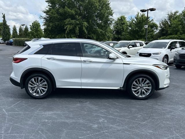 2023 INFINITI QX50 LUXE