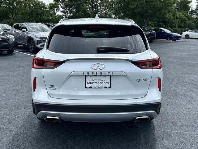 2023 INFINITI QX50 LUXE