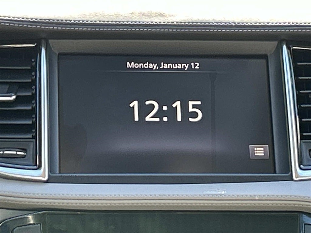 2023 INFINITI QX50 LUXE