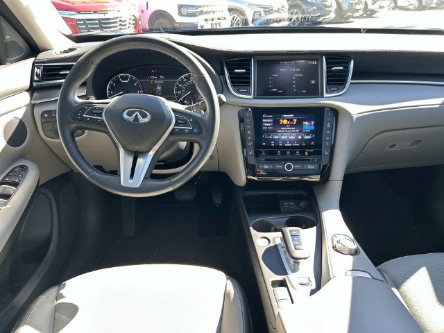 2023 INFINITI QX50 LUXE