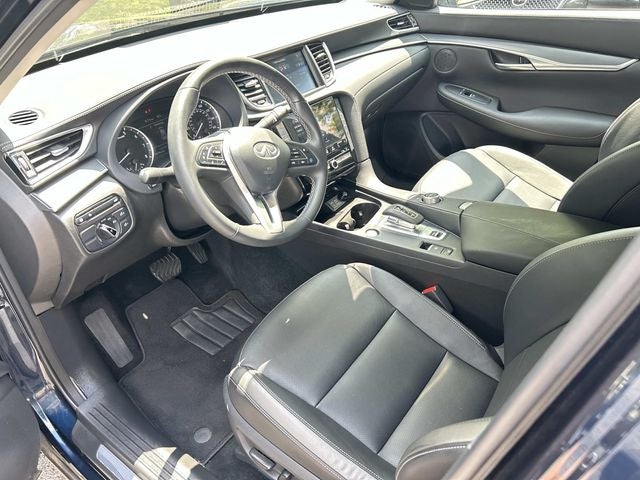 2025 INFINITI QX50 LUXE