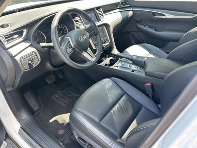 2025 INFINITI QX50 LUXE