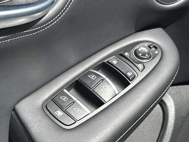 2025 INFINITI QX55 LUXE