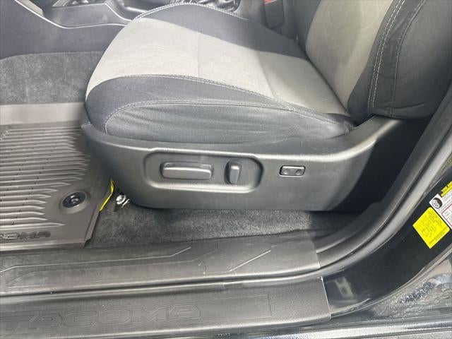 2022 Toyota Tacoma TRD Sport V6