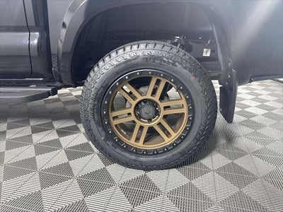 2022 Toyota Tacoma TRD Sport V6