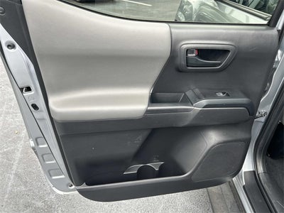 2022 Toyota Tacoma SR V6