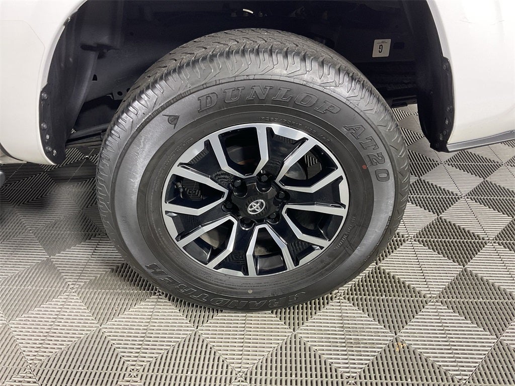 2023 Toyota Tacoma SR V6