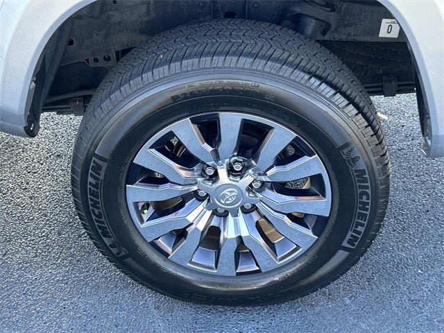 2023 Toyota Tacoma Limited V6