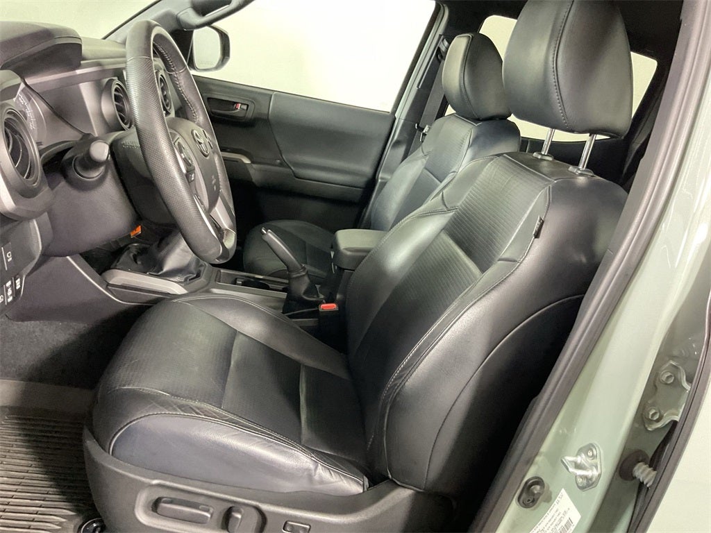 2022 Toyota Tacoma TRD Sport V6