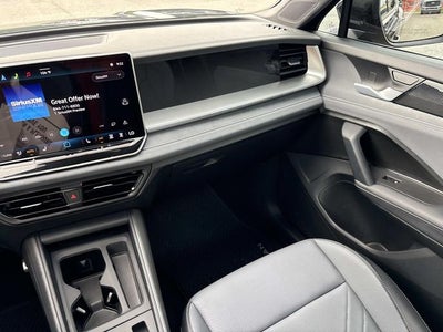 2025 Volkswagen Tiguan 2.0T SE R-Line Black