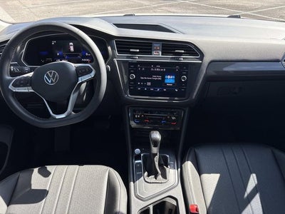 2023 Volkswagen Tiguan 2.0T SE
