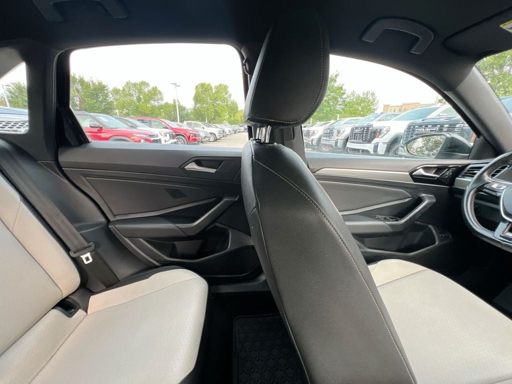 2019 Volkswagen Jetta R-Line