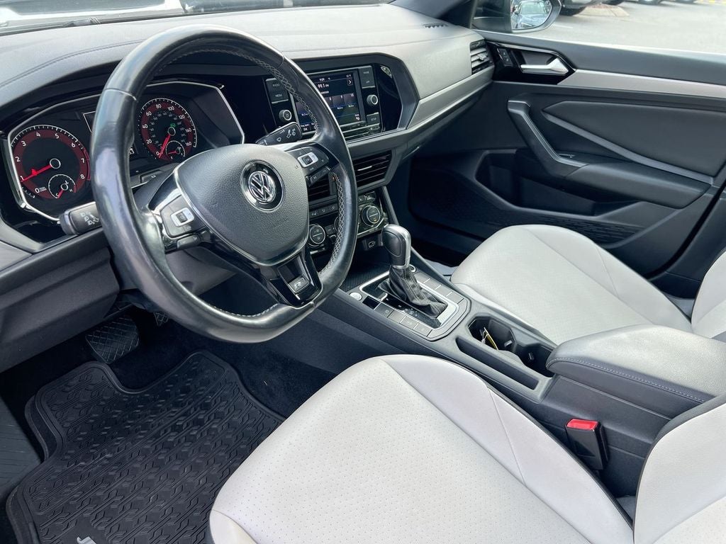2019 Volkswagen Jetta R-Line