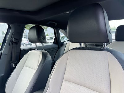 2019 Volkswagen Jetta R-Line