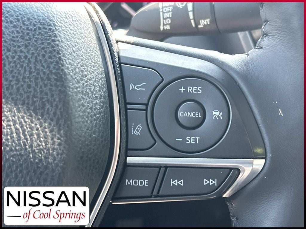 2018 Toyota Camry Hybrid XLE