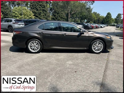 2018 Toyota Camry Hybrid XLE