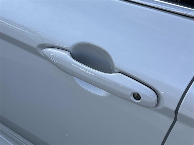 2018 Toyota Camry Hybrid XLE