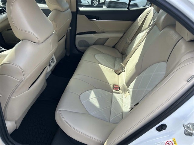 2018 Toyota Camry Hybrid XLE