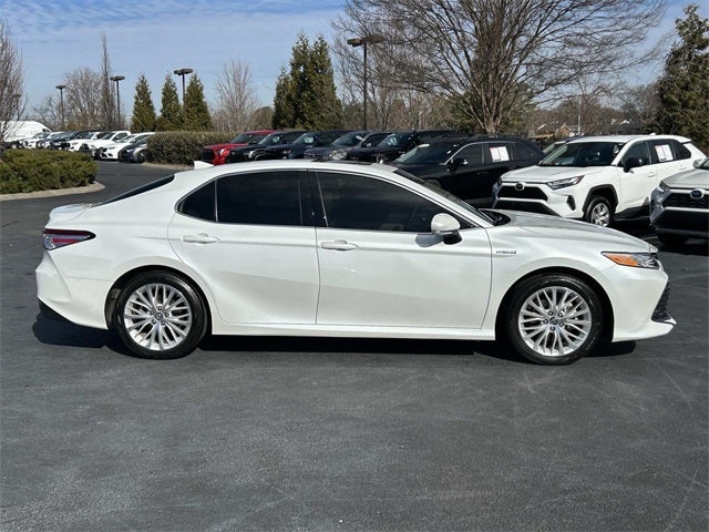 2018 Toyota Camry Hybrid XLE
