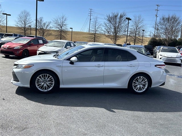 2018 Toyota Camry Hybrid XLE